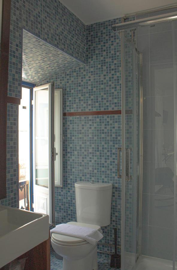 Vinnus Guesthouse Ерисейра Екстериор снимка