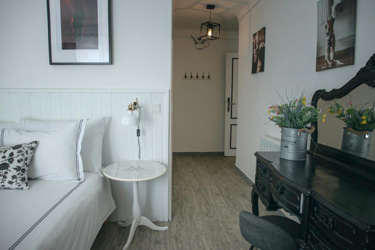 Vinnus Guesthouse Ерисейра Екстериор снимка